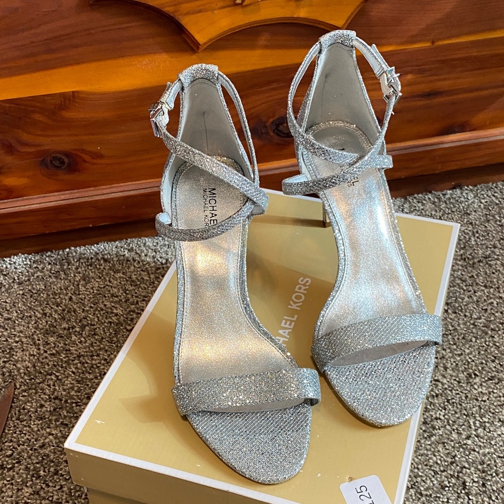 Michael Kors Ava Mid Sandal Glittering Mesh Silver Heels 8.5